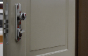 ADLO - Bezpečnostné dvere LISBEO, design dverí kazetové KV-2, povrch dverí striekané Color