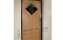 ADLO - Bezpečnostné dvere ARDEN, presklené P450, povrch Sprela, do exteriéru