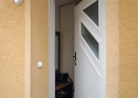 ADLO - Bezpečnostné Termo dvere JUBEO, presklené P453, trojsklo, povrch dverí Geta 242, sklo Spotlyte