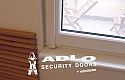 ADLO - Bezpečnostné okno, spodné uzamykanie okna